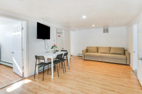 12 Mi to Dtwn Boston Apartment in Braintree